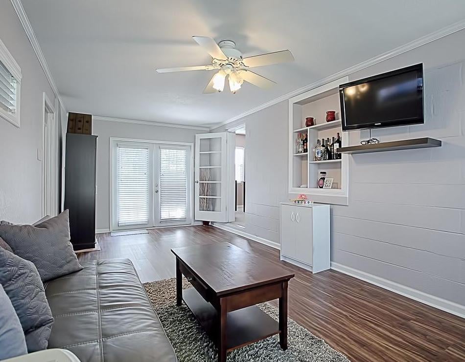 bungalow home for sale in leesburg, fl