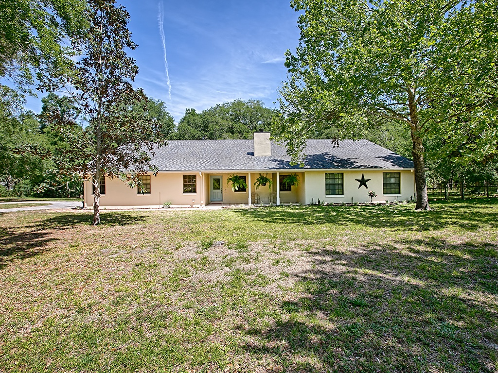 Lauri Grizzard-11241 Em En El Grove Rd, Leesburg