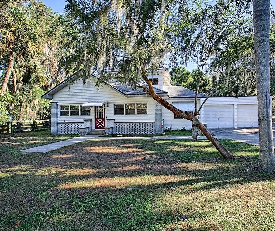 home for sale in yalaha, florida