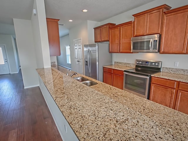 Open_light_floor_plan_in_clermont_florida_home_for_sale.jpg