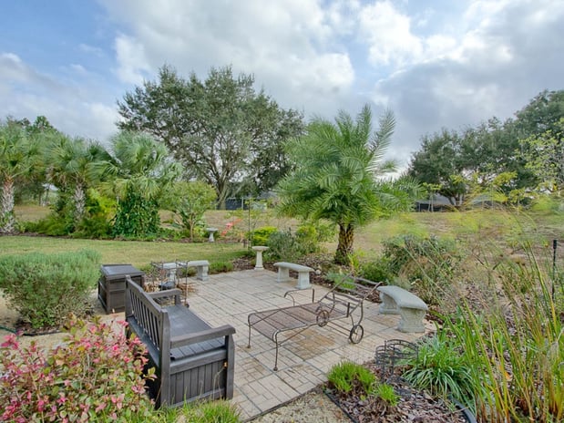 back_patio_home_for_sale_in_leesburg_florida.jpg