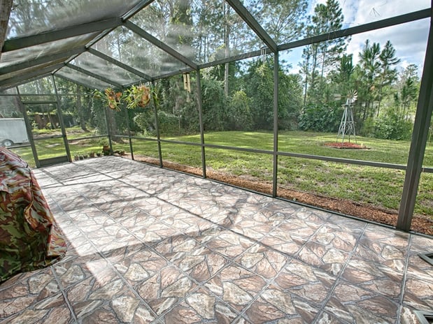backyard_leesburg_country_home_for_sale.jpg