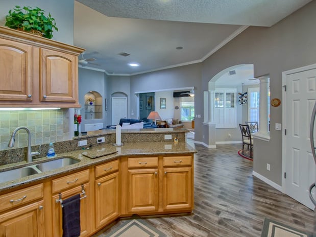 kitchen_in_leesburg_florida_55_plus_home_for_sale.jpg
