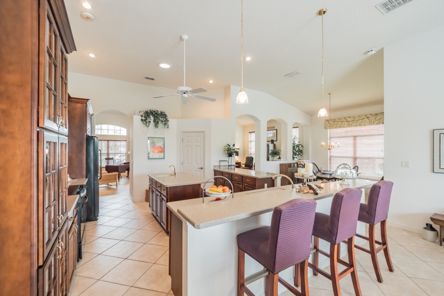 kitchen_in_leesburg_florida_real_estate_.jpg