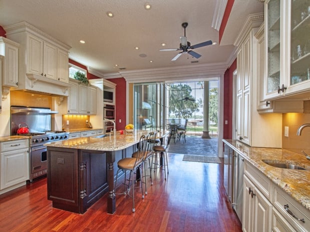 kitchen_in_mount_dora_real_estate_for_sale.jpg