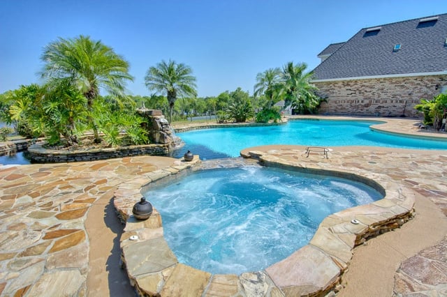 Pool_on_Mount_Dora_Luxury_Home_for_Sale.jpg