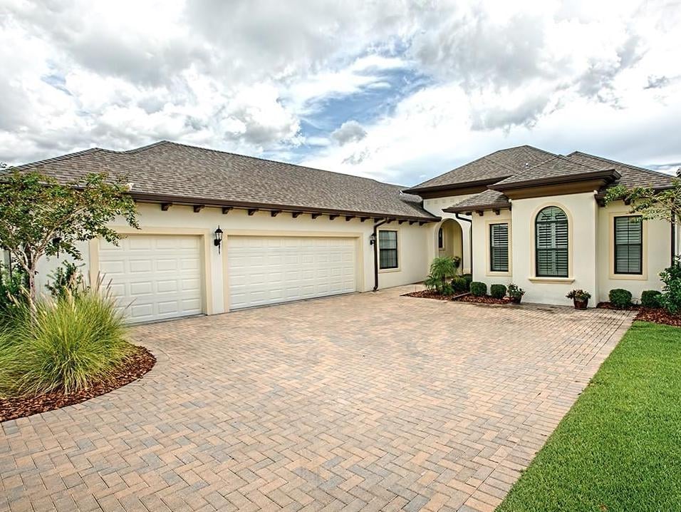 39638 Grove Heights Lady Lake, FL