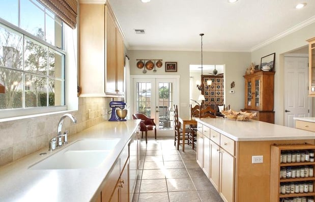 kitchen in lake home for sale in eustis.jpg