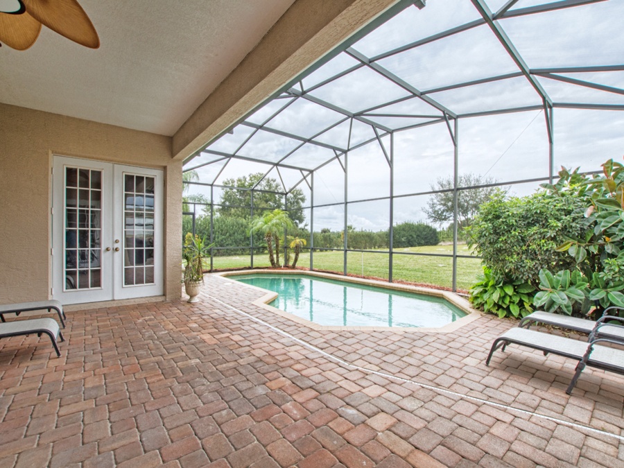 Homes for sale in and around Mount Dora, FL with great outdoor spaces!