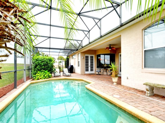 Pool_home_for_sale_in_Mount_Dora_Florida_1_22_16-1.jpg