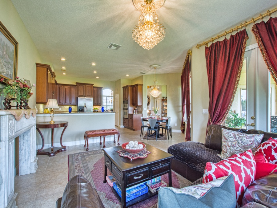inside_mount_dora_florida_home_for_sale.jpg