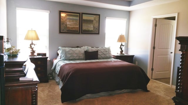 master_bedroom_in_home_for_sale_in_mount_dora_florida.jpg