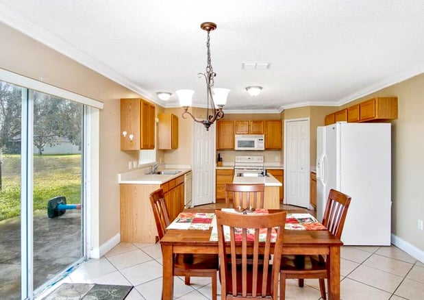 kitchen in apopka fl home for sale.jpg