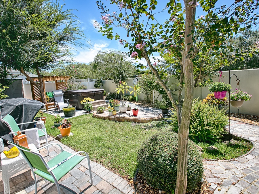 the_villages_home_for_sale_backyard_spa.jpg