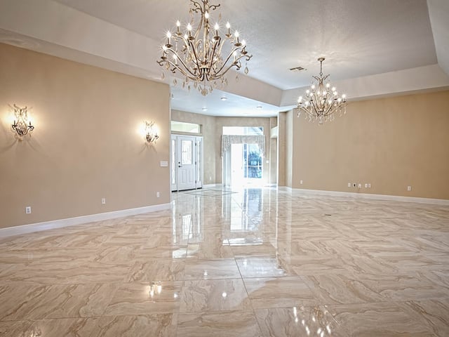 interior_home_for_sale_in_the_villages.jpg