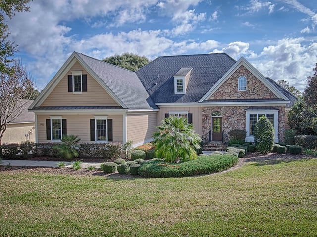 home_for_sale_in_lady_lake_florida.jpg