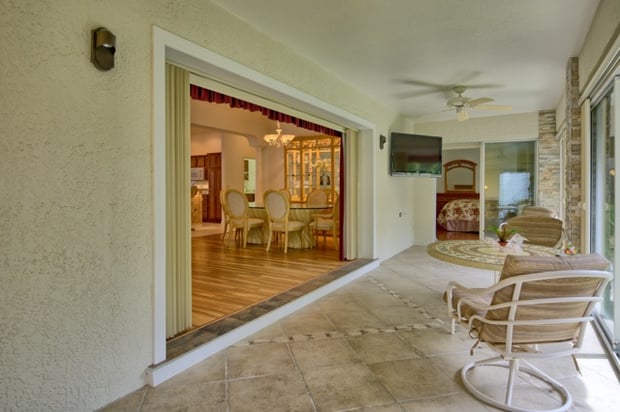 Gorgeous_Sunroom_included_in_The_Villages_Home.jpg