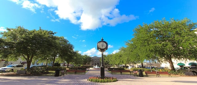 Leesburg_Florida_-_prime_area_for_homes_for_sale.jpg