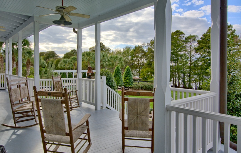 porch_in_central_florida_country_home_with_land.jpg