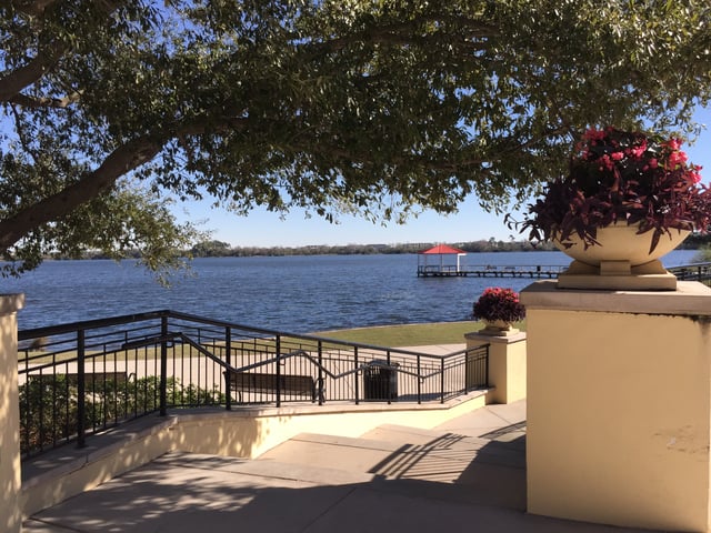 lakeside_homes_for_sale_in_desirable_baldwin_park_florida.jpg