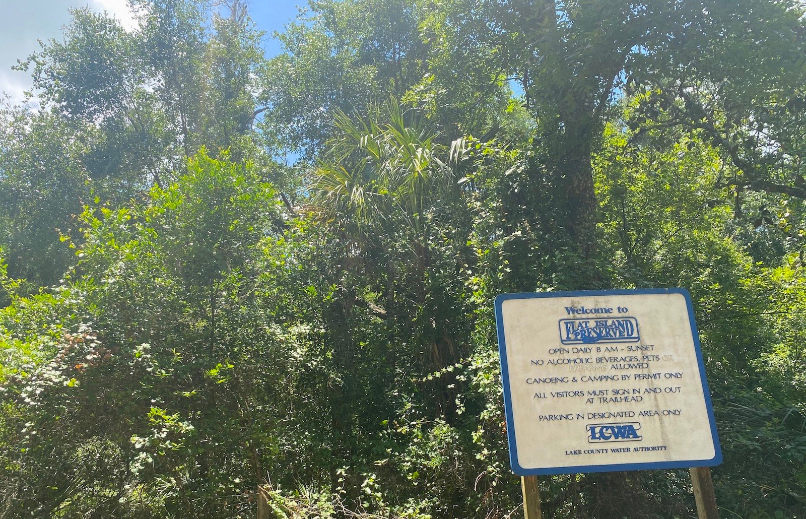 entrance to flat island preserve_leesburg, fl