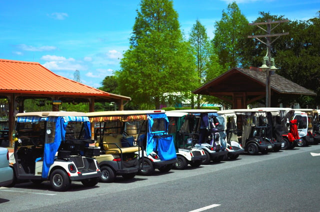 golf_carts_in_the_villages_florida-949189-edited.jpg