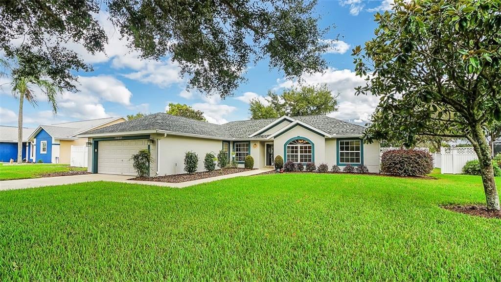 Home for Sale in Grand Island, Florida