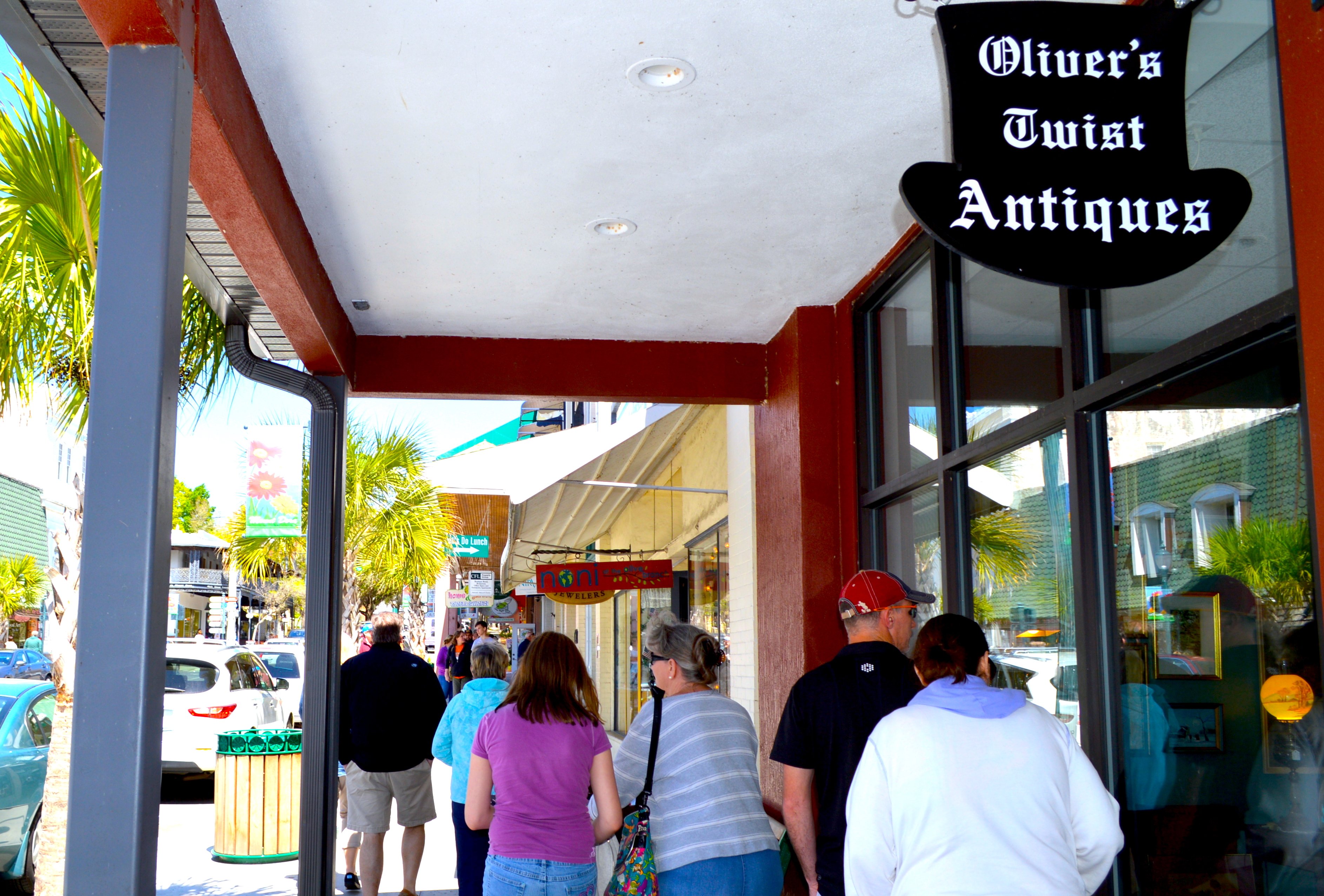 oliver twist antiquing mount dora