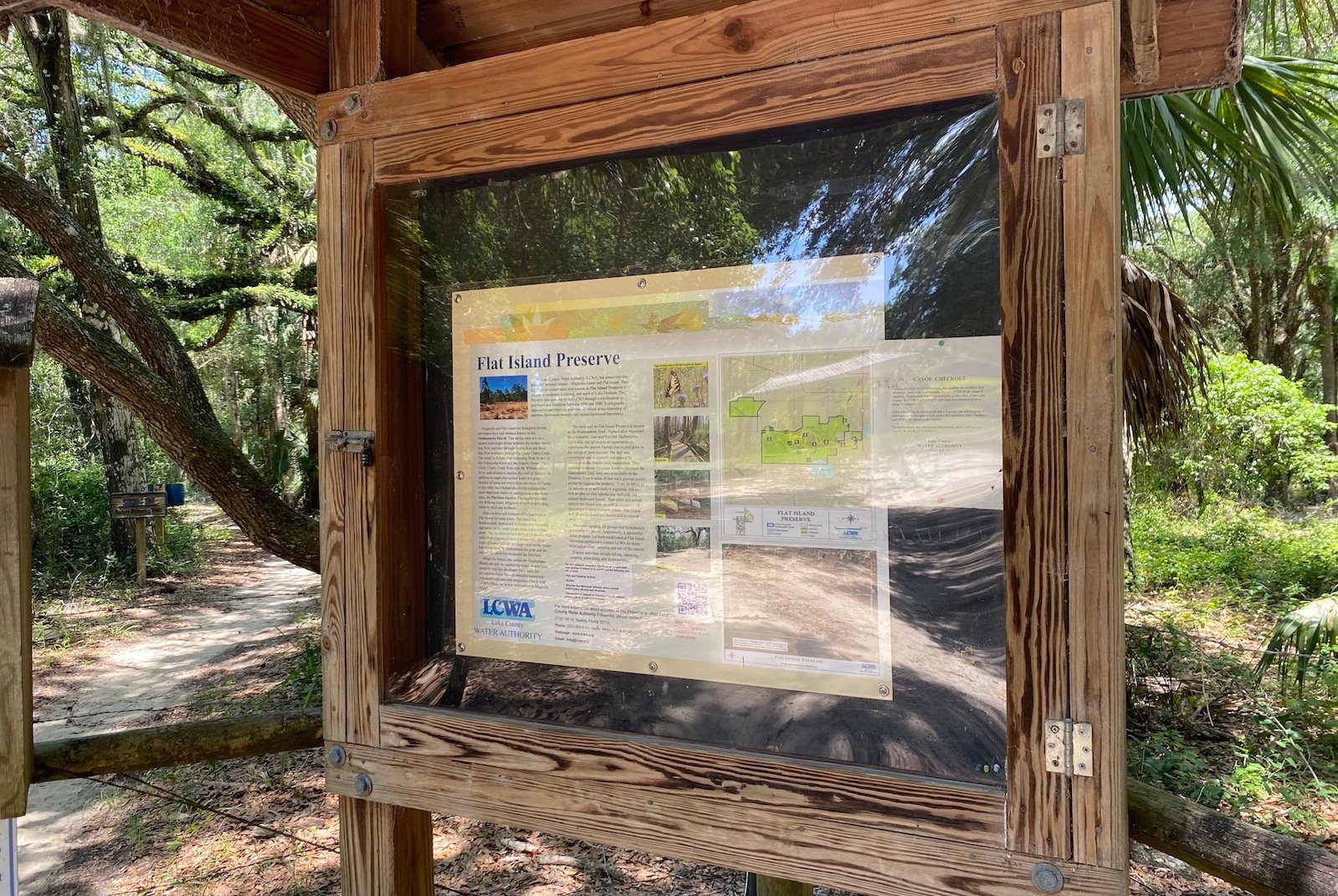 trailhead at leesburgs flat island preserve