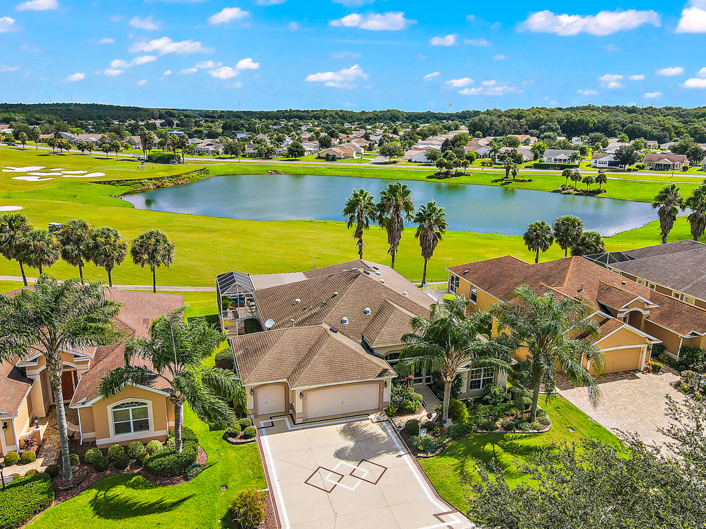 Homes for Sale in Summerfield & The Villages, FL with Top Amenities